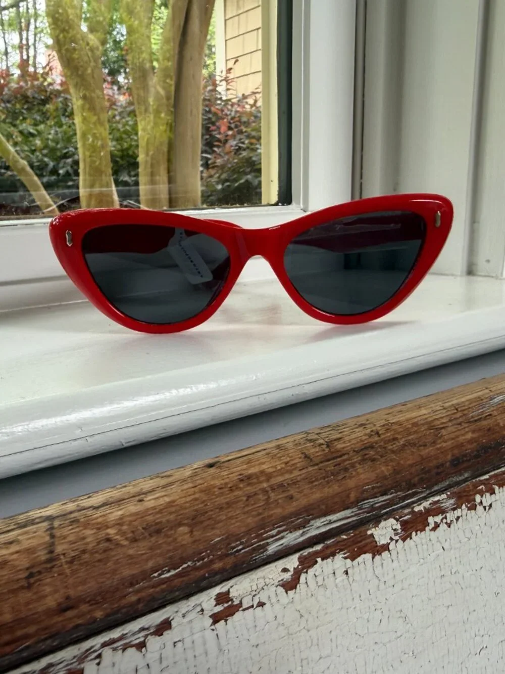 NWT Anthropologie I-Sea Chunky Red Cat Eye Sunglass